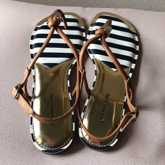 Gianni Bini Leather Navy Blue & Gold Tong Adjustable Ankle Strap Sandals 9.5 - Picture 5 of 16